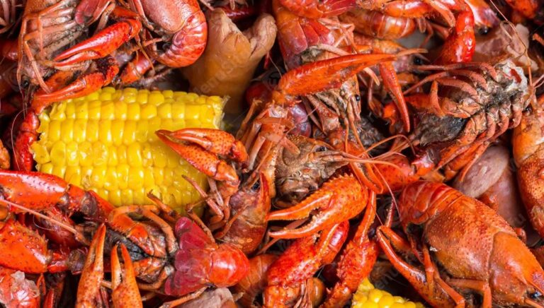 Light Bites: Feast returns; 2 burger joints open; Dashi closes; 2 downtown bars launch