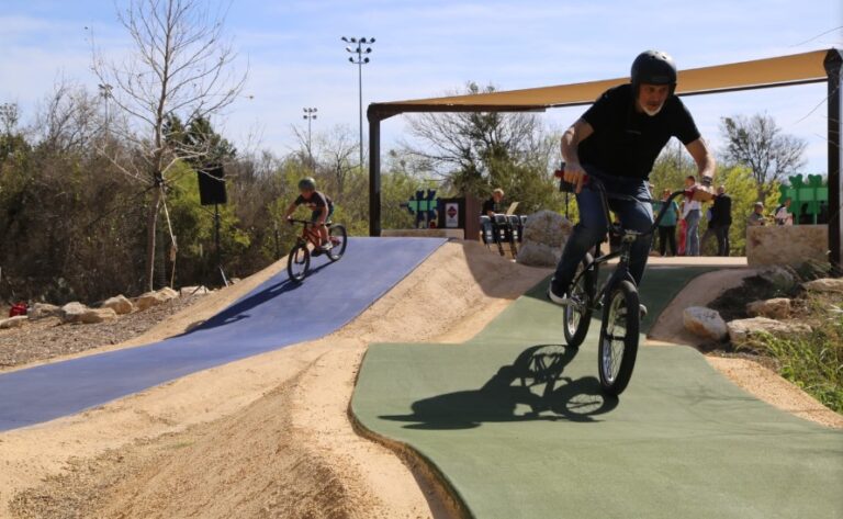 New bike, hike trails open in 3 North Side parks