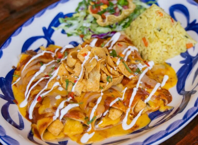 Light Bites (May 9): River North to add bar; Boerne, Schertz, north San Antonio welcome new eateries; South Side Cuban spot makes changes