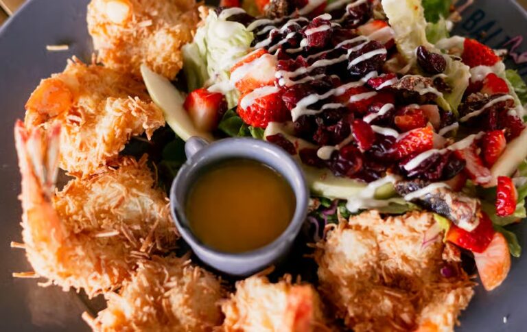 Light Bites (Oct. 10): Openings include 3 coffee spots, Midtown bookshop, Southtown bar; closures hit Cowboys Dancehall, Hungry Farmer